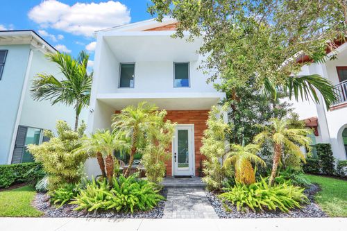 1201 Faulkner Ter, Palm Beach Gardens, FL, 33418-6072 | Card Image