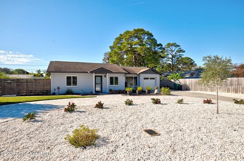 453 Bamboo Ln, Melbourne, FL, 32935-6907 | Card Image