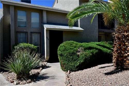 516 Sellers Pl, Henderson, NV, 89011-5371 | Card Image