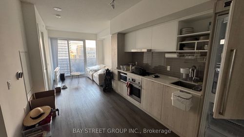 2005-138 Downes St, Toronto, ON, M5E0E4 | Card Image