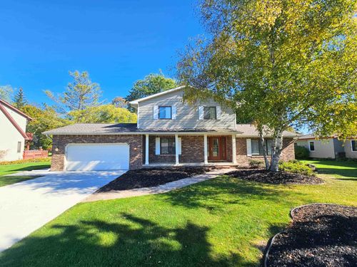 13060 Country Club Dr, Clio, MI, 48420-8216 | Card Image