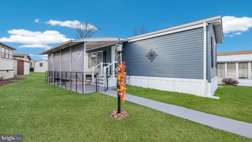 111 Winding Brook Run, NORTH WALES, PA, 19454-4302 | Card Image