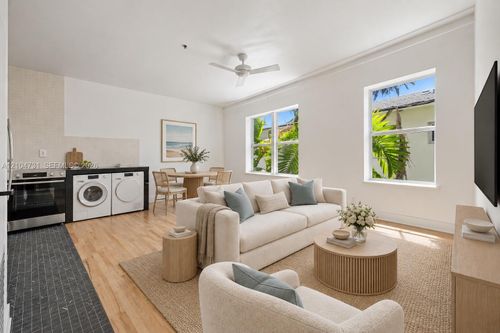 206-1521 Lenox Ave, Miami Beach, FL, 33139-3372 | Card Image