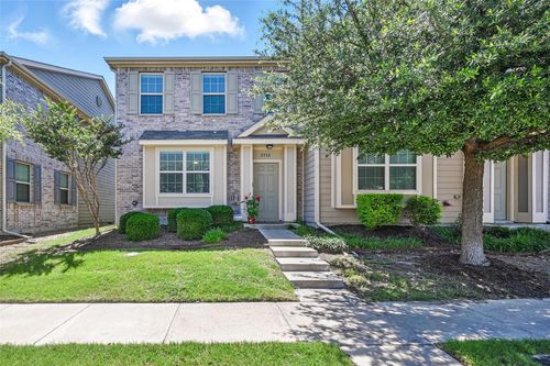 2932 Peyton Brook Dr, Fort Worth, TX, 76137-7563 | Card Image
