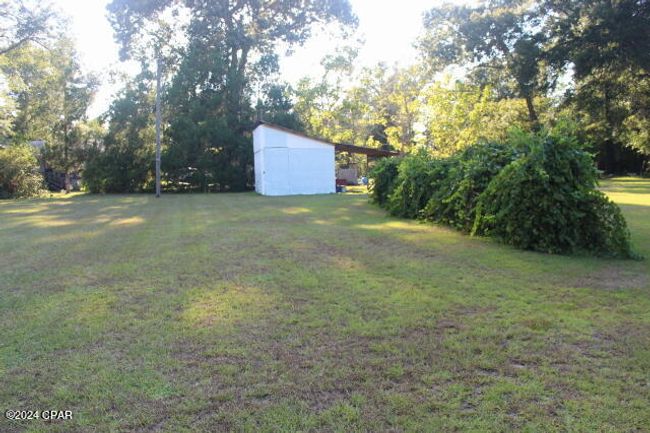6562 Messer Rd, House other with 3 bedrooms, 2 bathrooms and null parking in Grand Ridge FL | Image 22