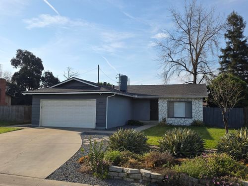 1423 W Wren Avenue, Visalia, CA, 93291 | Card Image
