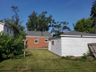 505 47th Avenue, House other with 2 bedrooms, 1 bathrooms and 2 parking in Bellwood IL | Image 3