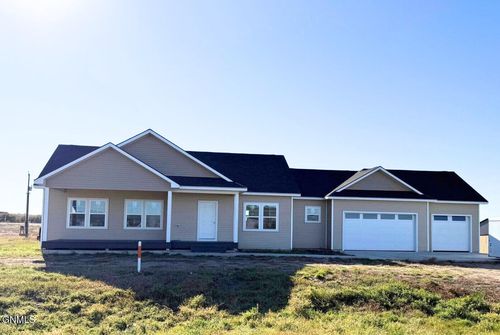 13370 Meadow Creek St, Williston, ND, 58801-9241 | Card Image