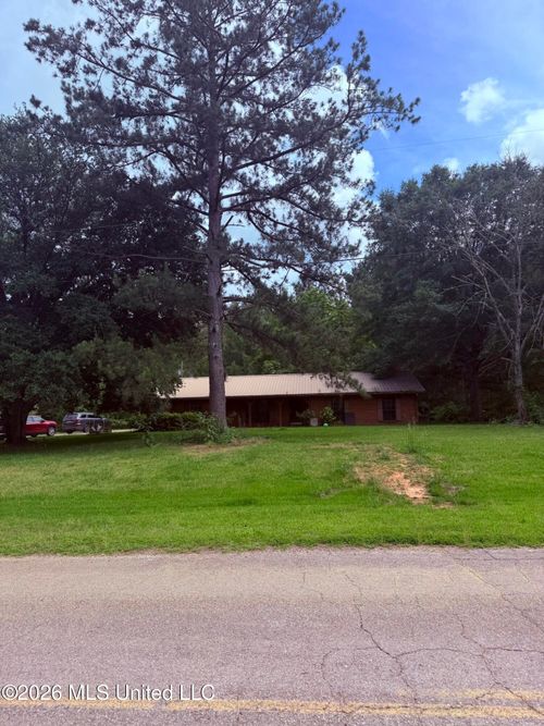 2242 Old Pickens Rd, Kosciusko, MS, 39090-4754 | Card Image