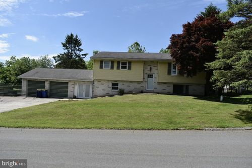 15 Southcrest Rd, YORK HAVEN, PA, 17370-9763 | Card Image