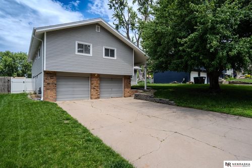 13832 W Circle, Omaha, NE, 68137 | Card Image