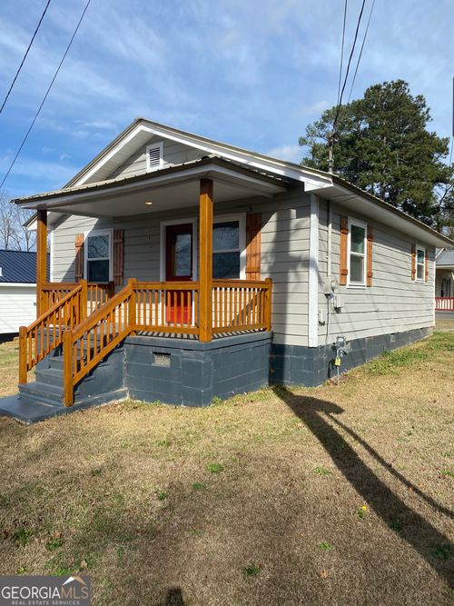 190 Pennington Rd Se, Milledgeville, GA, 31061-4215 | Card Image