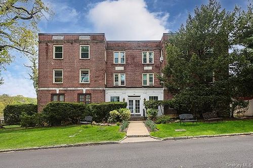 1a-1 Ascot Ridge Rd, Great Neck, NY, 11021-2901 | Card Image