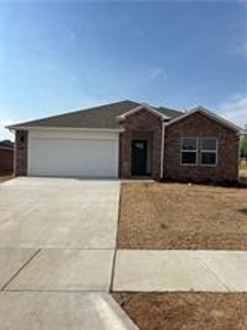 818 Heller Ave, Lowell, AR, 72745 | Card Image