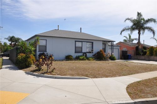 302 S Aspan Ave, Azusa, CA, 91702-4203 | Card Image