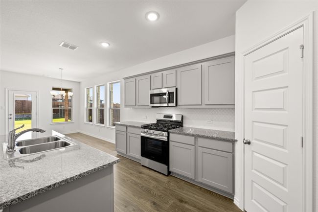 1905 Mohican Kitchen5 | Image 26