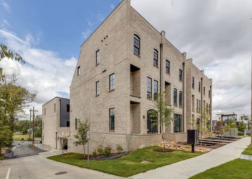 apt-1-8-3206 W End Cir, Nashville, TN, 37203-1121 | Card Image