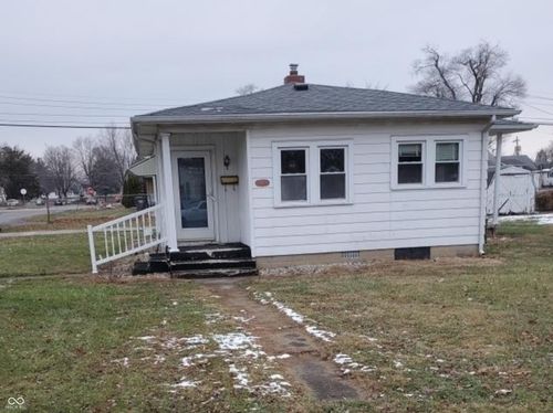 30 W 39th St, Anderson, IN, 46013-4300 | Card Image