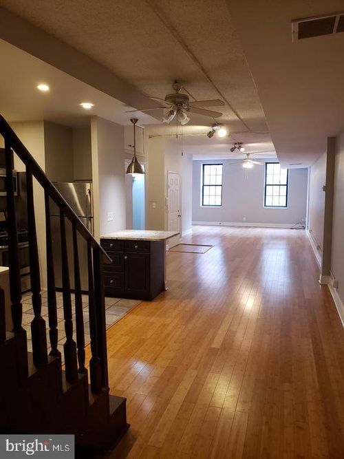 apt-2-114 N 3rd St, PHILADELPHIA, PA, 19106-1822 | Card Image