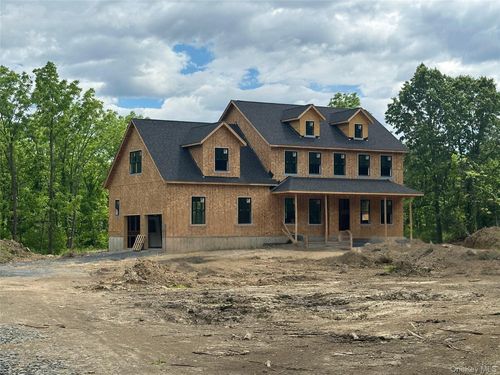 59 Kings Hill Rd, Walden, NY, 12586-2421 | Card Image