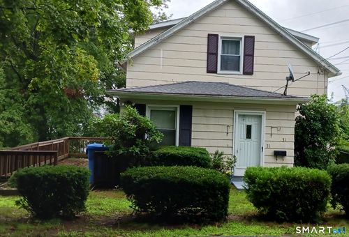 31 Hewitt Dr, Uncasville, CT, 06382-2607 | Card Image