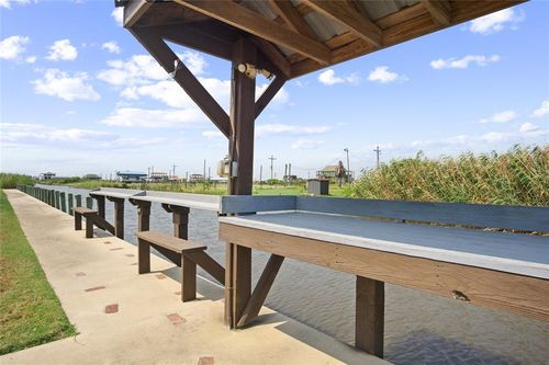 1086 Pennington St, Gilchrist, TX, 77617 | Card Image