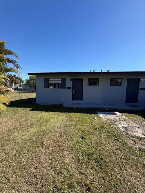 14425-14425 Booker T Washington Blvd, Miami, FL, 33176-7333 | Card Image