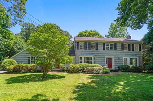 6 Beardsley Ln, Huntington, NY, 11743-1603 | Card Image