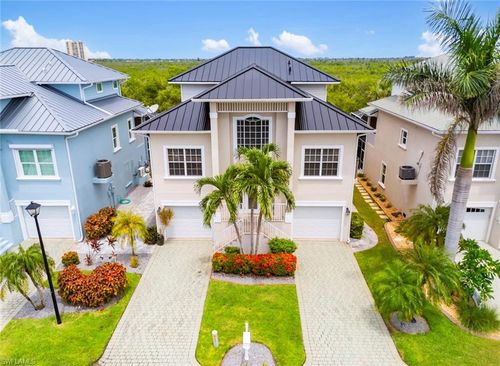 12220 Siesta Dr, FORT MYERS BEACH, FL, 33931-2328 | Card Image