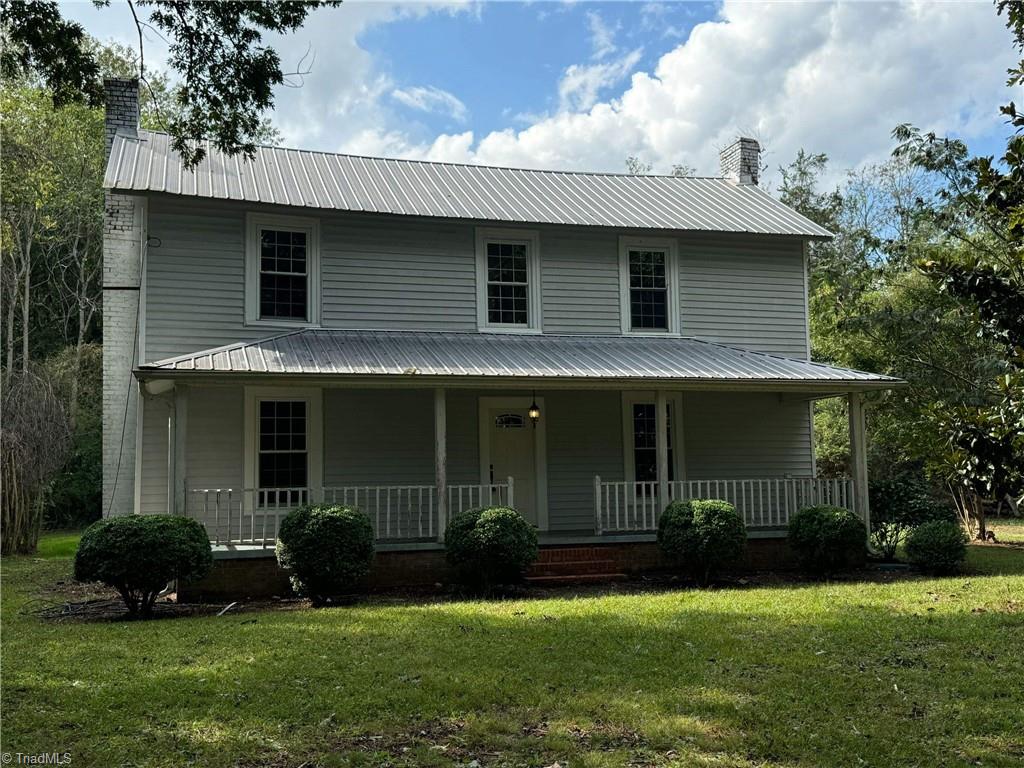 Ridge St, Ramseur, NC 27316