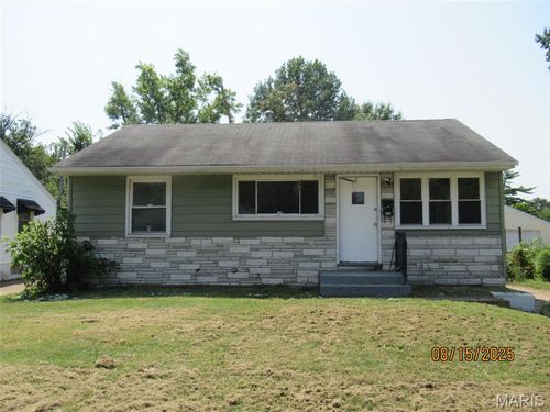 224 Tay Rd, Saint Louis, MO, 63137-4245 | Card Image