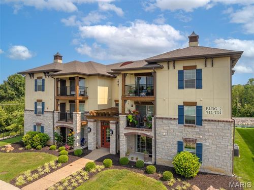 723 Bordeaux Way, Saint Peters, MO, 63376-2536 | Card Image