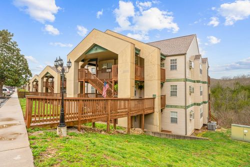apt-4-10 Woodpecker Ln, Branson, MO, 65616-7141 | Card Image