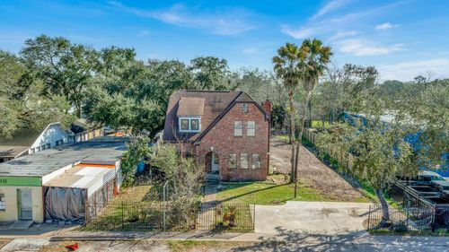 3727 Broadway St, Houston, TX, 77017-3021 | Card Image