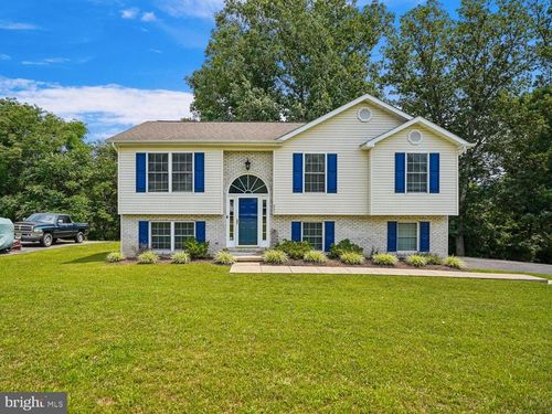 241 Coriander Way, Bunker Hill, WV, 25413-3625 | Card Image