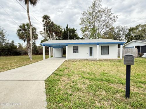 302 Adele St, Edgewater, FL, 32132-2101 | Card Image