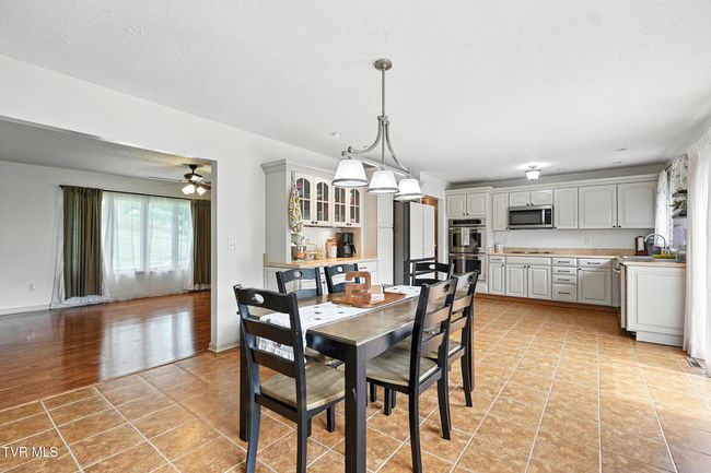 1704 Wildcat Rd, House other with 4 bedrooms, 3 bathrooms and null parking in Big Stone Gap VA | Image 20