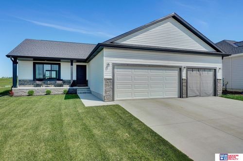 912 W El Alameda St, Lincoln, NE, 68523-9097 | Card Image