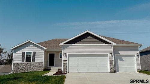 8115 S 200th St, Gretna, NE, 68028-4685 | Card Image