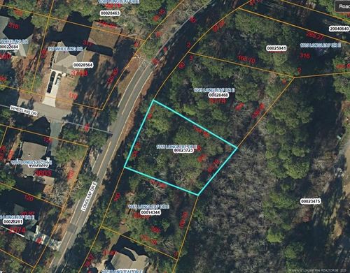 1755 Longleaf Dr E, Pinehurst, NC, 28374-8356 | Card Image