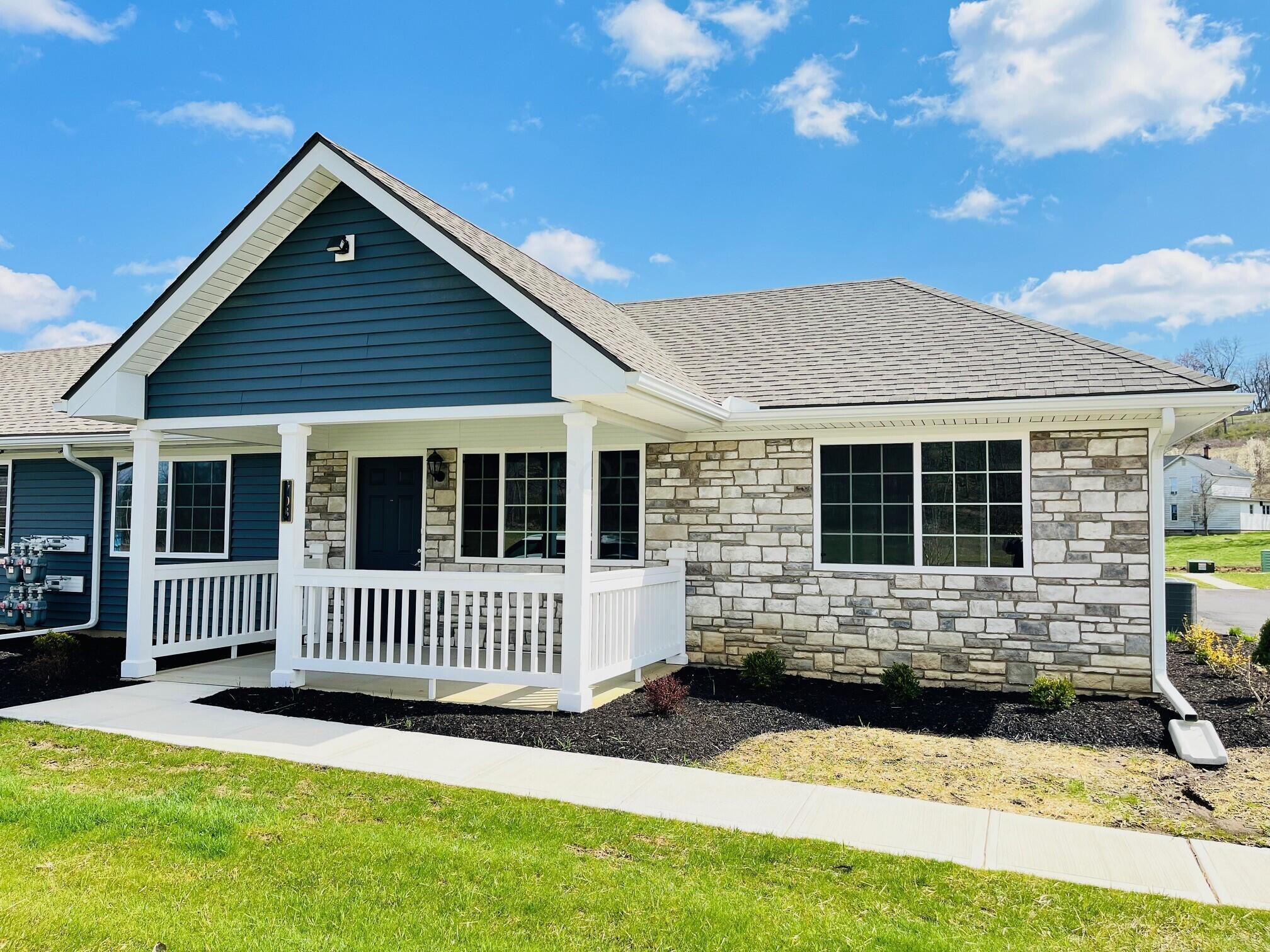 Whitetail Loop, Newark, OH 43055