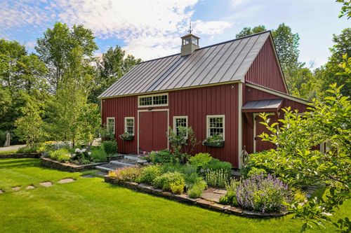 5685 Barnard Rd, Barnard, VT, 05031 | Card Image