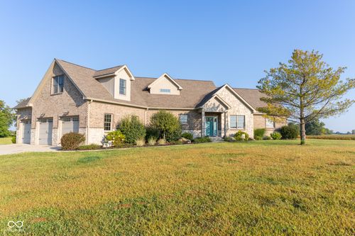 11944 Hope Ln, Indianapolis, IN, 46239-9051 | Card Image