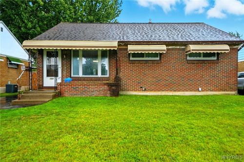 105 Seminole Pkwy, Cheektowaga, NY, 14225-4238 | Card Image