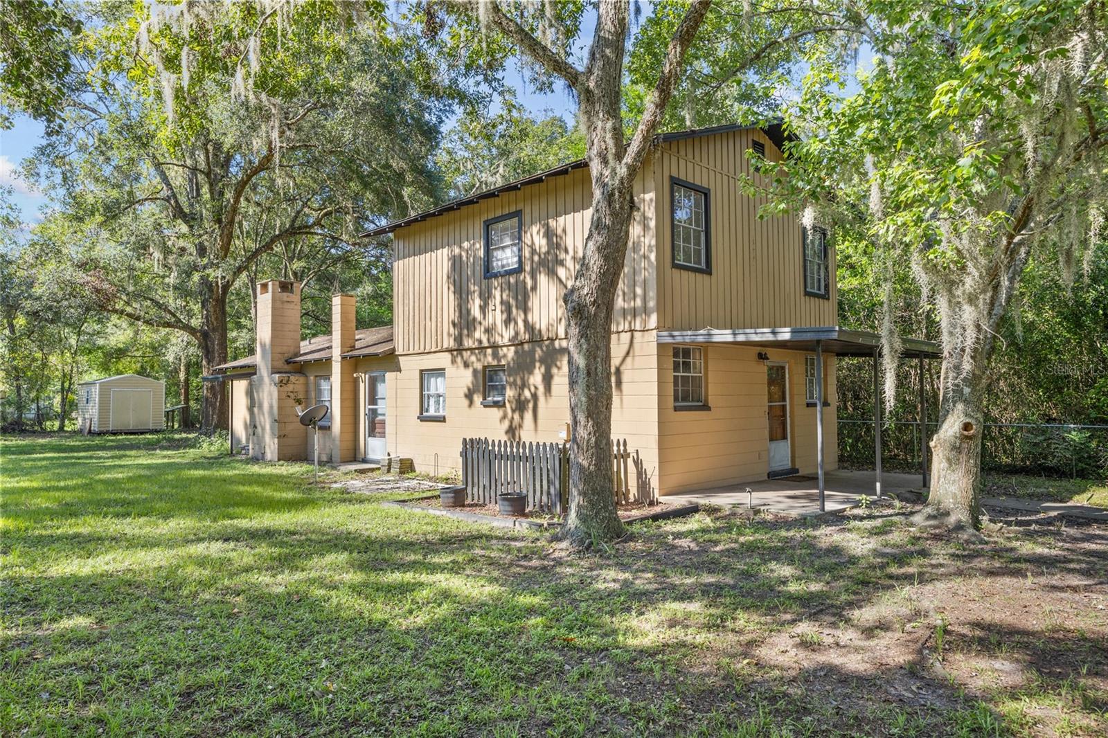 3rd Ave, Chiefland, FL 32626
