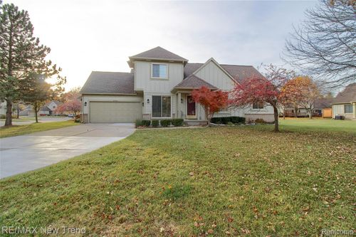 2759 Maple Forest Dr, Wixom, MI, 48393-4503 | Card Image
