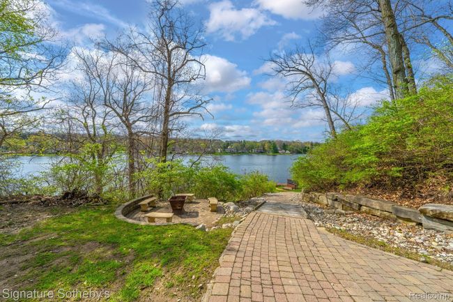 5001 Forest Valley Dr, House other with 6 bedrooms, 8 bathrooms and null parking in Clarkston MI | Image 86
