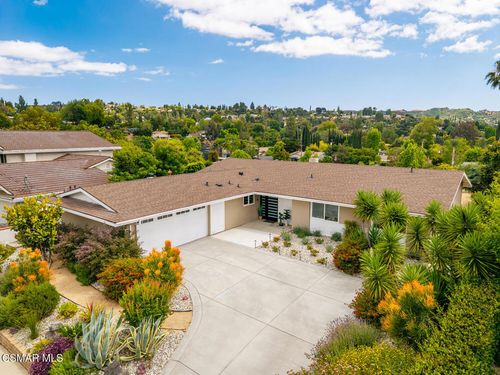 4627 Willens Ave, Woodland Hills, CA, 91364-3810 | Card Image