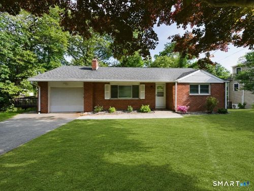 24 Ridge Rd, Cromwell, CT, 06416-1516 | Card Image