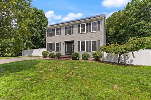 92 Prospect Ter, Brockton, MA, 02301-2653 | Card Image
